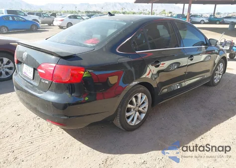 2013 Volkswagen Jetta 2.5L Se z USA, uszkodzony, nr VIN 3VWDP7AJ8DM374644